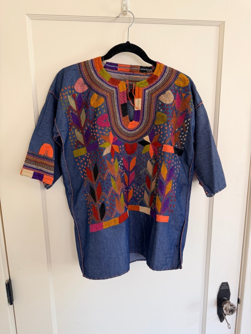 NWOT Handmade One of a Kind Embroidered Textile Mexican Blouse from Oaxaca - Picture 2 of 11
